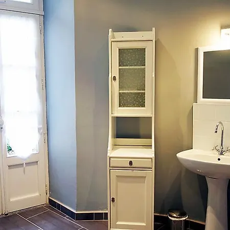 Дом отдыха Villars-en-pons Sleeps 14 Pool Wifi *