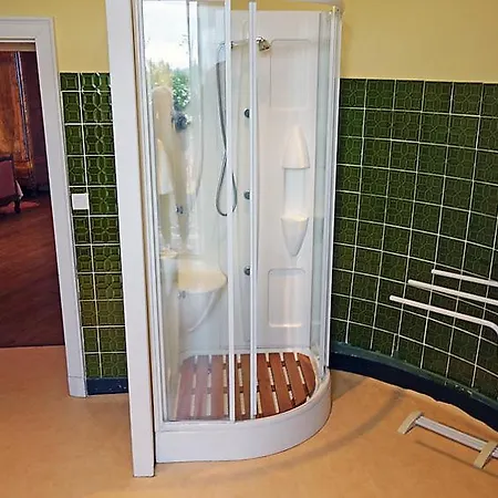 Villars-en-pons Sleeps 14 Pool Wifi Дом отдыха